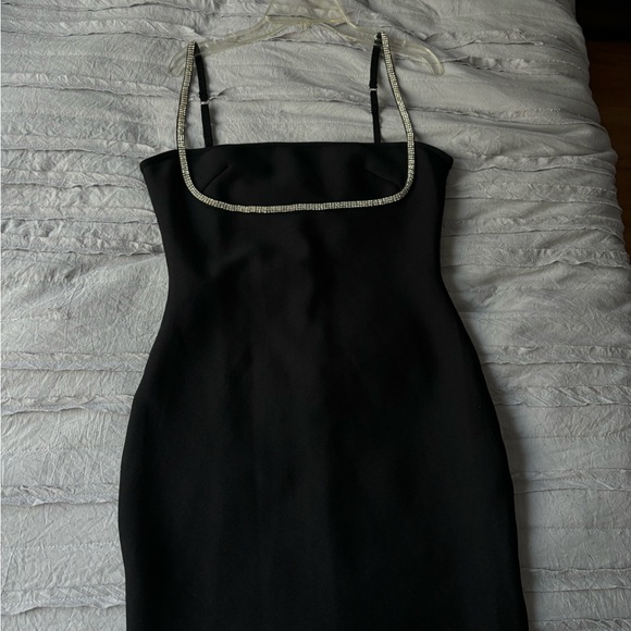 Pollie Mini Dress in Black
superdown BRAND NEW - Picture 7 of 10